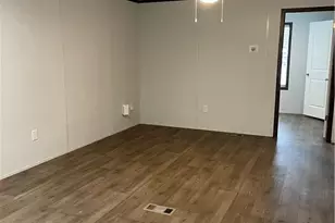 1224 Sunset Dr, Robinson Twp, PA 15019 - Photo 7