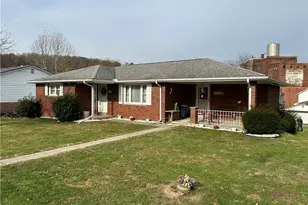 356 3rd St, Smithton, PA 15479 - Photo 1