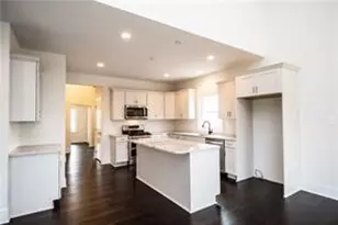 1056 Lakeside Dr, McDonald, PA 15057 - Photo 15