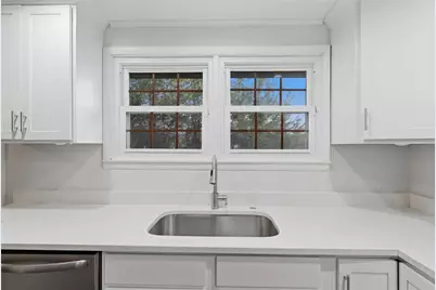 4301 Beverly Dr, Hopewell Township, PA 15001 - Photo 9