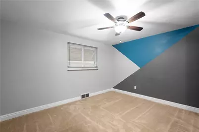 742 Esther St, Pittsburgh, PA 15227 - Photo 11