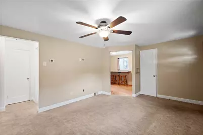 742 Esther St, Pittsburgh, PA 15227 - Photo 5