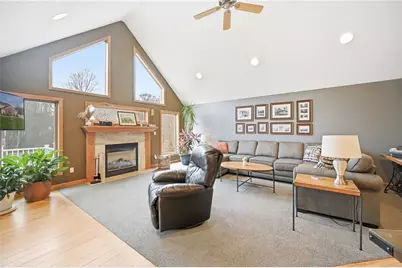 626 Lorenwood Drive, Hermitage, PA 16148 - Photo 13