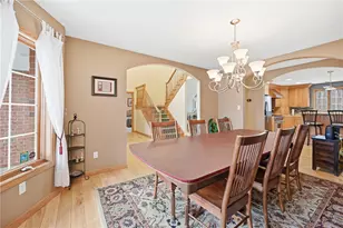 626 Lorenwood Dr, Hermitage, PA 16148 - Photo 5