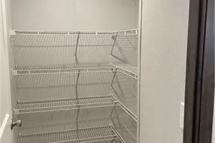 1352 Hilltop Dr, Robinson Twp, PA 15019 - Photo 11