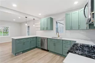 3809 41st Ave, Pulaski Township, PA 15066 - Photo 13