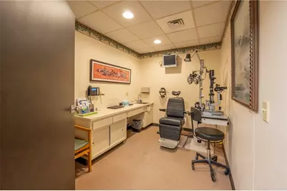 600 Ligonier St, Latrobe, PA 15650 - Photo 11