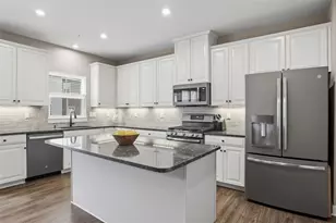 824 Theda-Dori St, Cranberry Township, PA 16066 - Photo 17