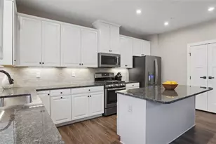 824 Theda-Dori St, Cranberry Township, PA 16066 - Photo 13