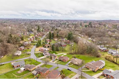 2339 Lambeth Dr, Pittsburgh, PA 15241 - Photo 39