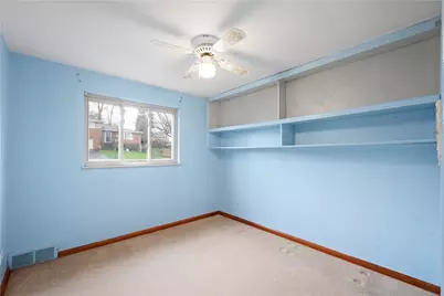 2339 Lambeth Dr, Pittsburgh, PA 15241 - Photo 17