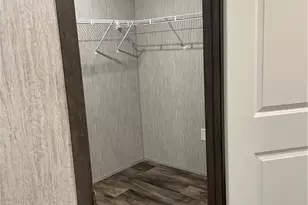 1218 Sunset Dr, Robinson Twp, PA 15019 - Photo 11