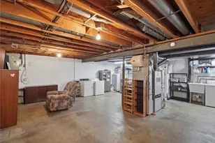 950 Elizabeth St, Liberty Boro, PA 15133 - Photo 37