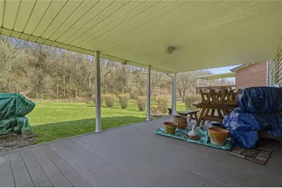 950 Elizabeth St, Liberty Boro, PA 15133 - Photo 41