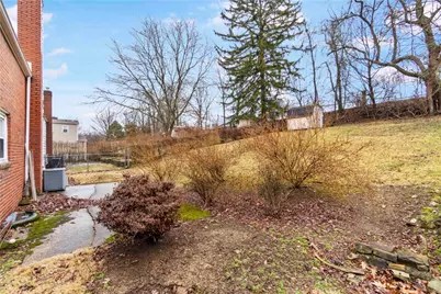 43 Seneca Dr, Pittsburgh, PA 15228 - Photo 3