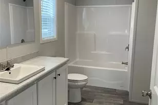 1322 Hidden Valley Dr, Robinson Twp, PA 15019 - Photo 9