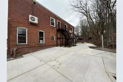 260 Oak Ave #C, Rayburn Township, PA 16201 - Photo 1