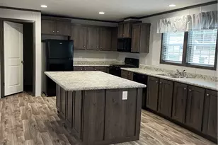 1328 Hidden Valley Dr, Robinson Twp, PA 15019 - Photo 5