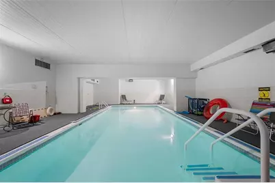 1500 Cochran Road #700, Scott Township, PA 15243 - Photo 25