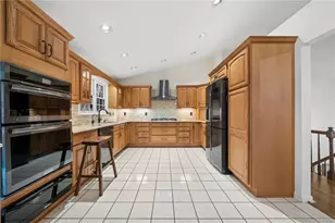 4948 Simmons Cir, Export, PA 15632 - Photo 11