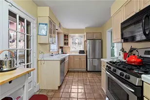 220 Oakview Ave, Pittsburgh, PA 15218 - Photo 7