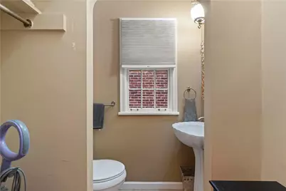 220 Oakview Ave, Pittsburgh, PA 15218 - Photo 11