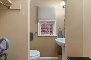 220 Oakview Ave, Pittsburgh, PA 15218 - Photo 11