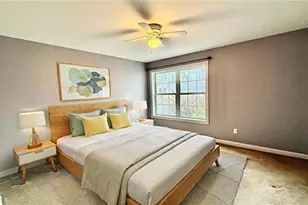 1009 W Waterford Ct, North Strabane, PA 15317 - Photo 15