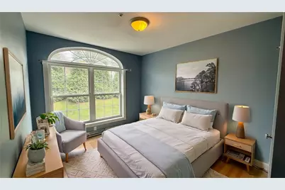 1009 W Waterford Ct, North Strabane, PA 15317 - Photo 11