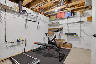 451 Cherryhill Dr, Cecil, PA 15017 - Photo 35