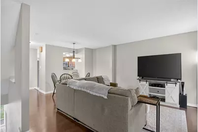 451 Cherryhill Dr, Cecil, PA 15017 - Photo 9