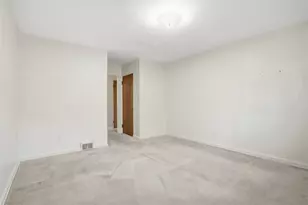 1150 Arrowood Dr, Pittsburgh, PA 15243 - Photo 15