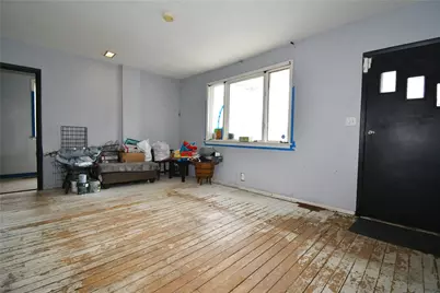 17 Dean St, Carnegie, PA 15106 - Photo 5