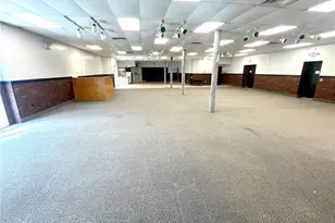 1139 N Main St Ext, Twp of But NW, PA 16001 - Photo 11