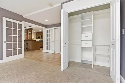 112 Washington Pl #16H, Pittsburgh, PA 15219 - Photo 15