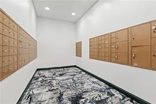 112 Washington Pl, Pittsburgh, PA 15219 - Photo 25