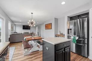 235 Long Ridge Dr, Kennedy Township, PA 15108 - Photo 13