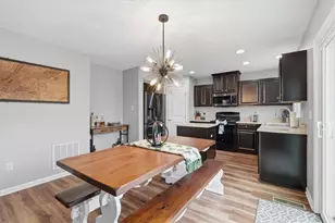 235 Long Ridge Dr, Kennedy Township, PA 15108 - Photo 9