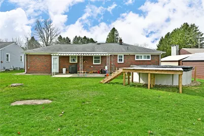 1211 Brentwood Dr, Pymatuning Township, PA 16125 - Photo 3