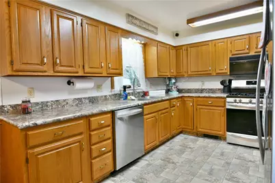 1211 Brentwood Dr, Pymatuning Township, PA 16125 - Photo 7