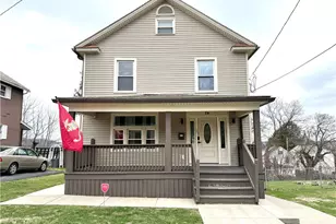 24 W Chartes St, New Castle, PA 16102 - Photo 1