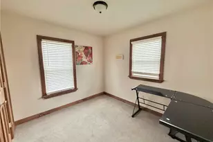 24 W Chartes St, New Castle, PA 16102 - Photo 15