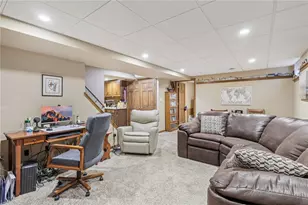 1696 Hathaway Ln, Pittsburgh, PA 15241 - Photo 45