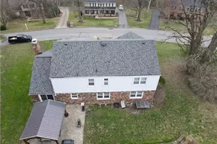 1696 Hathaway Ln, Pittsburgh, PA 15241 - Photo 11