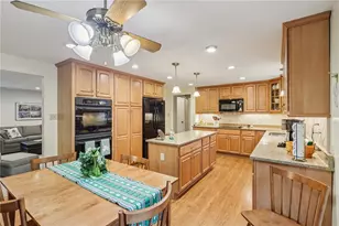 1696 Hathaway Ln, Pittsburgh, PA 15241 - Photo 23