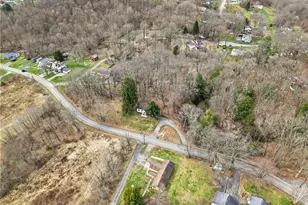 2411 Graceland Rd, Neshannock Township, PA 16105 - Photo 49