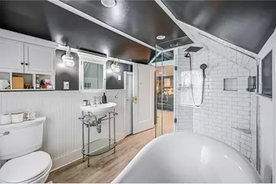 2411 Graceland Rd, Neshannock Township, PA 16105 - Photo 17