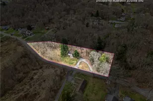 2411 Graceland Rd, Neshannock Township, PA 16105 - Photo 1