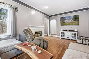 2411 Graceland Rd, Neshannock Township, PA 16105 - Photo 5