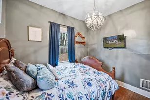 2411 Graceland Rd, Neshannock Township, PA 16105 - Photo 21